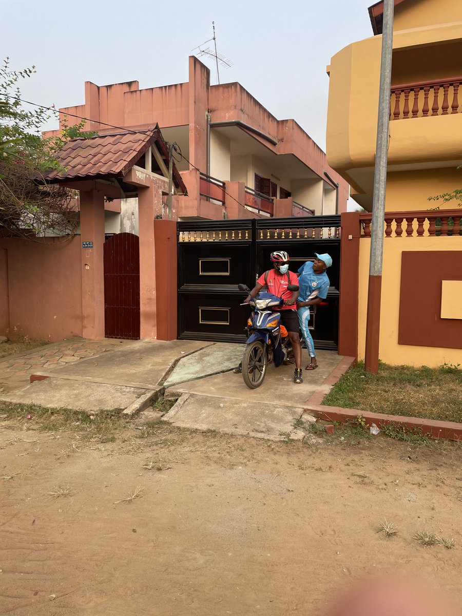 CyclingAfrica's tweet photo. This month #TeamAfricaRising is in #Benin working with @Febecy training coaches and riders ahead of the @UCI_cycling African Conti Champs in Ghana February 8 - 17th. Benin is fortunate to be a close neighbor so will be bringing a FULL team! Stay tuned...

#africarising #cycling https://t.co/vC8BcCh5wf