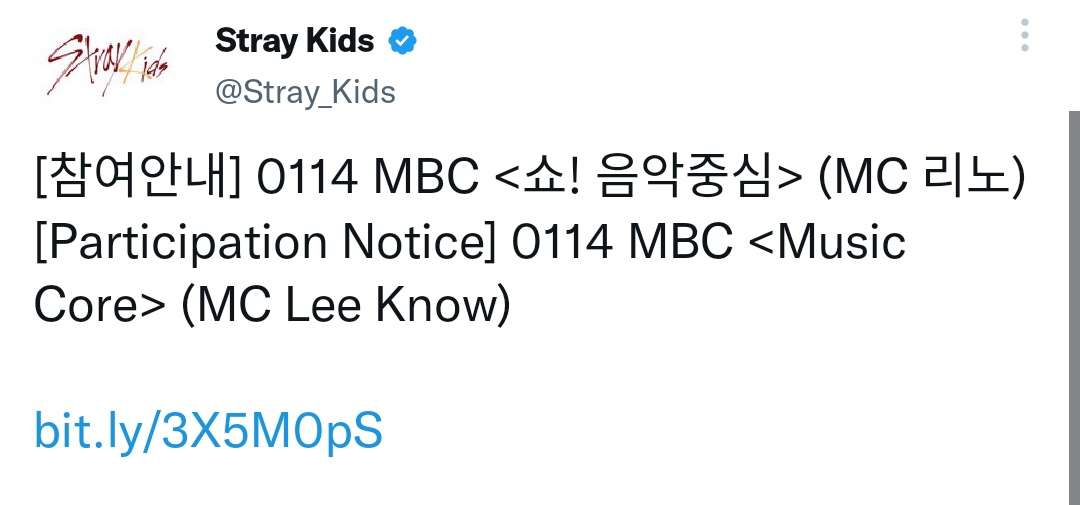 nunudanaa's tweet photo. WAITTTTTTT LEE KNOW IS MCING TOO THIS WEEK SO AM I GETTING A LEE KNOW JOOHEON AND MINHYUK INTERACTION?!!!!!!!!!!?????????????? OMG OMG OMG https://t.co/RtXcvozck2