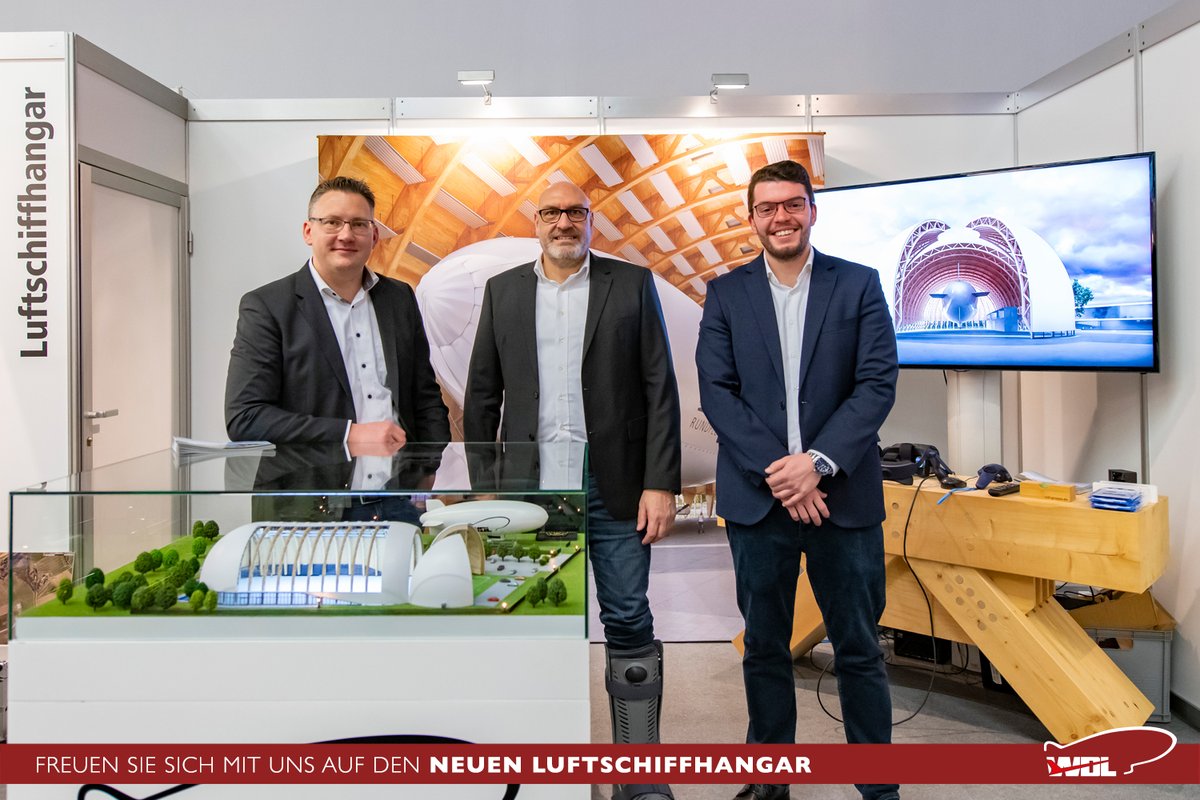 LuftschiffTheo's tweet photo. Das war gestern ein toller Messetag bei der BOE International. Wer uns heute noch besuchen möchte findet uns am Stand 7.A38.
Alle Informationen und den Rabattcode finden Sie hier: https://t.co/GhwfUB1a4l
#boe23 #boe #eventmesse #events #luftschiffhangarmuelheim #eventbranche https://t.co/RVMYBm7a9O