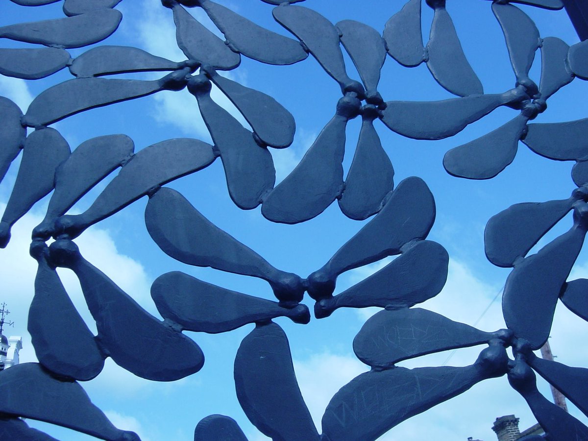 To #southlondon &amp; #lewisham for another #park sign up! 📢

Mountsfield Park offers a café, children's play area, Lewisham People's Day music and cultural event, community gardens &amp; more. Why not explore it this weekend?

Further info: goparks.london/park/mountsfie…