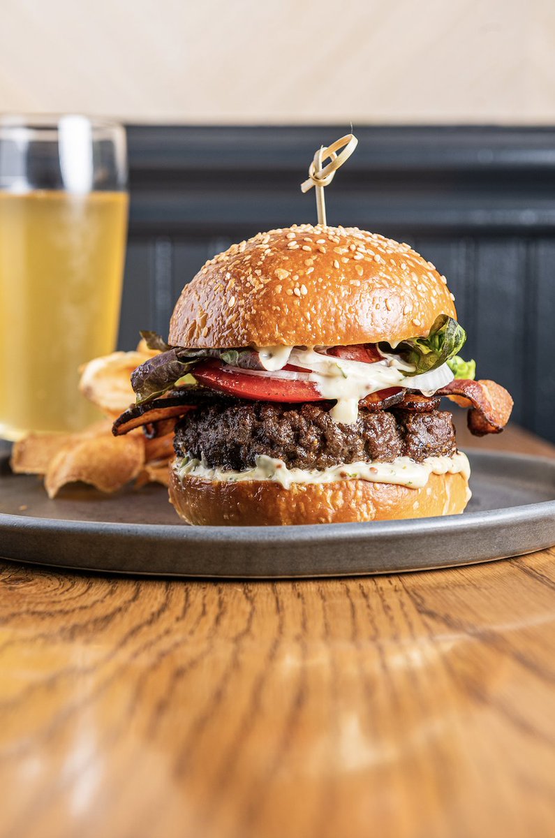 If #TheMenu has you craving burgers, <a href="/washingtonian/">Washingtonian 🌸</a> has you covered with this burger roundup featuring our very own:

washingtonian.com/2023/01/10/did…

Our extra special burger is only on our lunch and brunch menus so make sure to visit Fridays at noon or Saturday and Sunday from 11 - 3!