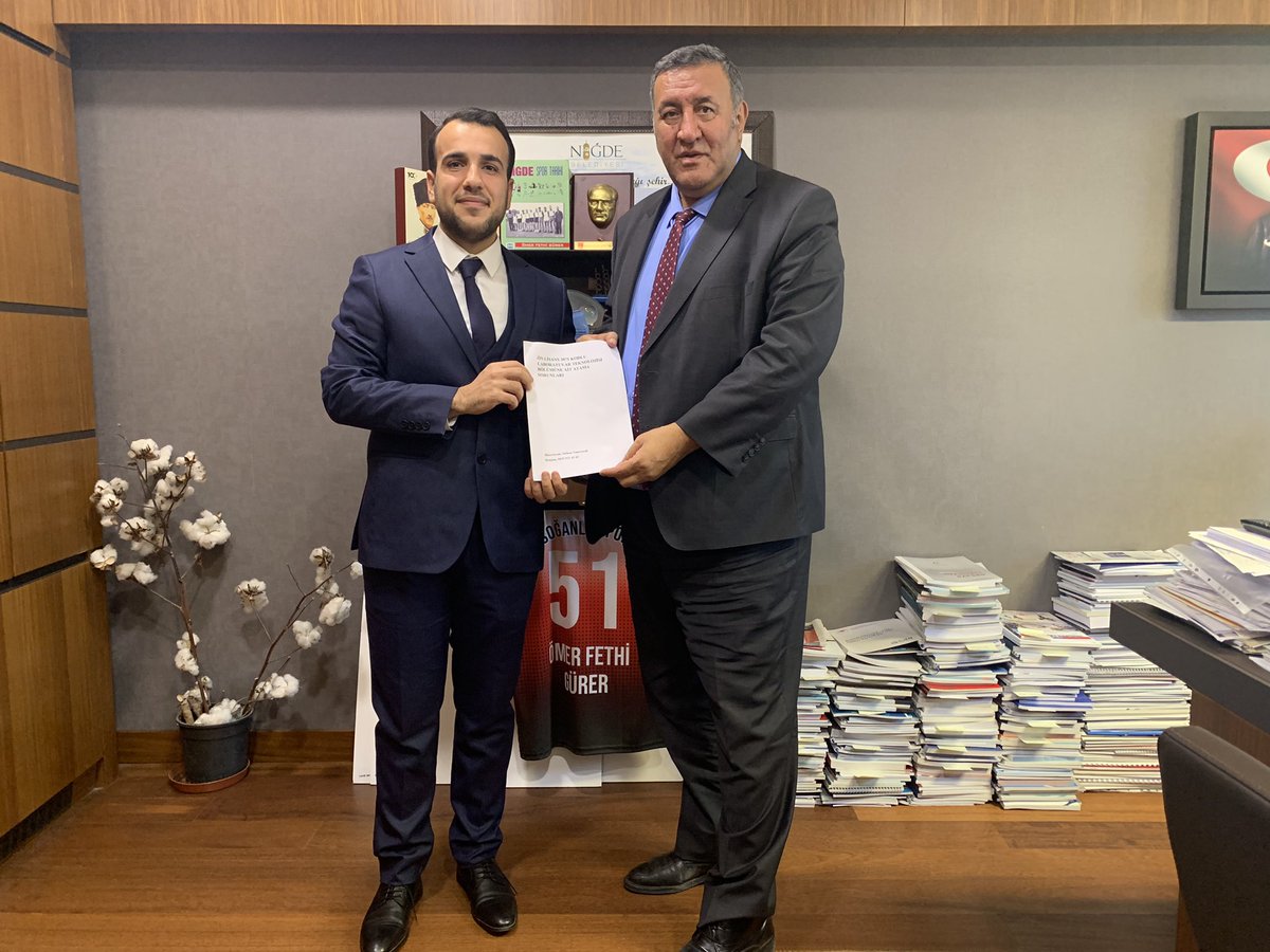 Ön lisans laboratuvar teknisyenleri atanma sorunları temsilcileri ile konuştuk. Tarım ve Orman Bakanlığı ile Ticaret Bakanlığında mezun sayısı da dikkate alınarak Atanmaları bir an önce yapılmalıdır.