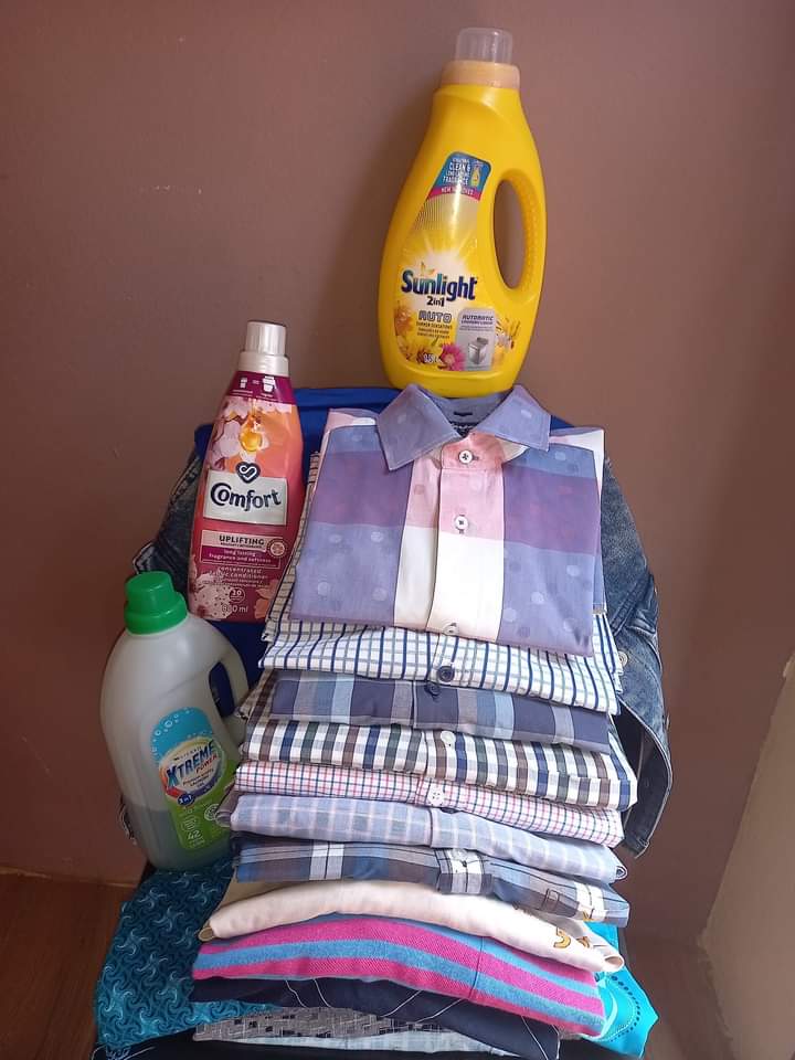 NMzozoyane's tweet image. Fam I am kindly asking for retweets . My client might be on your TL . Ka leboga ❤.  I am based in ext 11 Protea glen . Kindly checkout my rates below 

Whatsapp; 0610889551
Calls: 0725544091