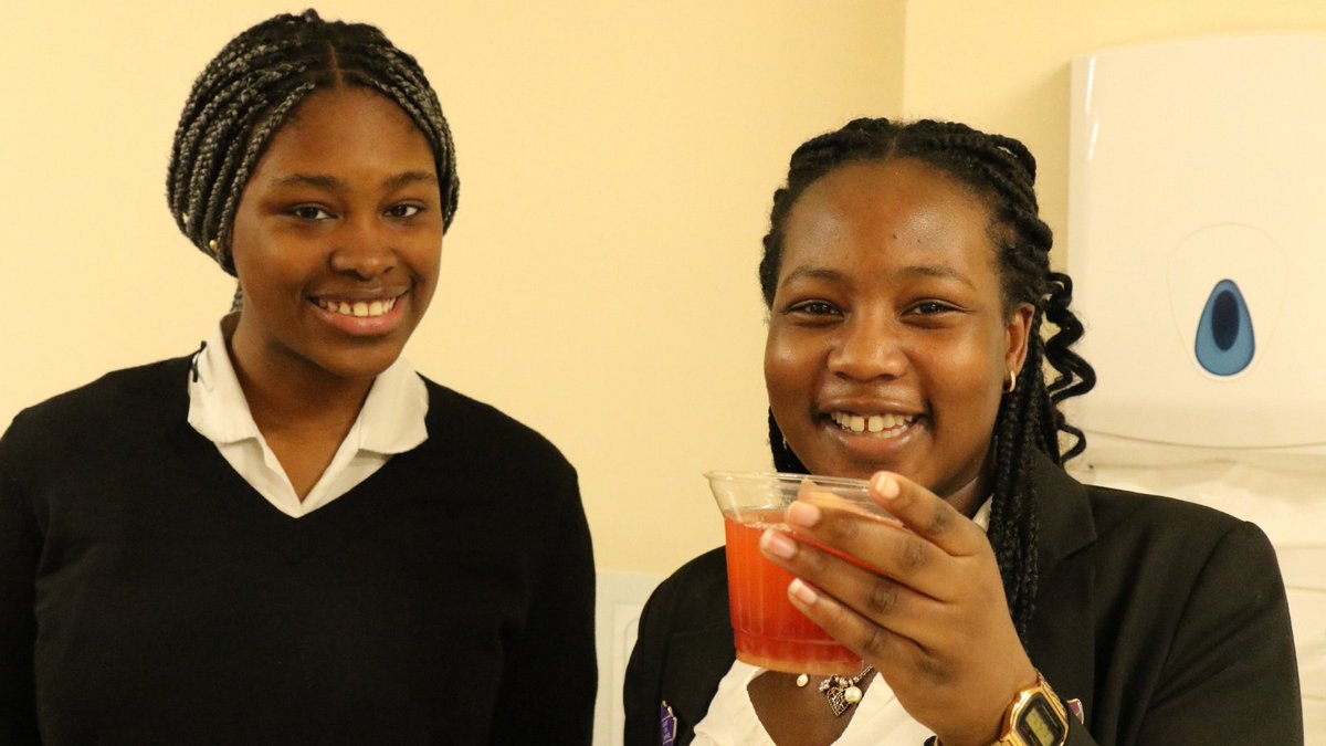 QASCaversham's tweet photo. QAS Boarders gathered in Maddock house on Tuesday evening to make their favourite Boba Tea! 🍵
Thank you to Graduate Assistants Miss Standing, Miss Crees, Miss Kukiriza and Miss Gurung for organising ⭐
#QASBoarding #QASGraduateAssistants #QASLife https://t.co/eMVIWPUqNw