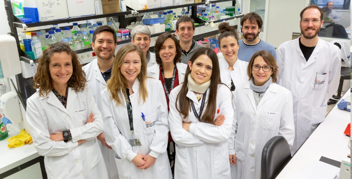 Cima Universidad de Navarra (@cima_unav) on Twitter photo 🆕La #inflamación en la #enfermedad de #Parkinson varía según la región cerebral🧠
Este hallazgo abre la puerta al diseño de estrategias neuroprotectoras dirigidas a modular la respuesta inflamatoria.🎯
<a href="/basurco_leyre/">Leyre Basurco</a> #MarysolAymerich
👉Más información: bit.ly/3GYGks5 🆕La #inflamación en la #enfermedad de #Parkinson varía según la región cerebral🧠
Este hallazgo abre la puerta al diseño de estrategias neuroprotectoras dirigidas a modular la respuesta inflamatoria.🎯
<a href="/basurco_leyre/">Leyre Basurco</a> #MarysolAymerich
👉Más información: bit.ly/3GYGks5