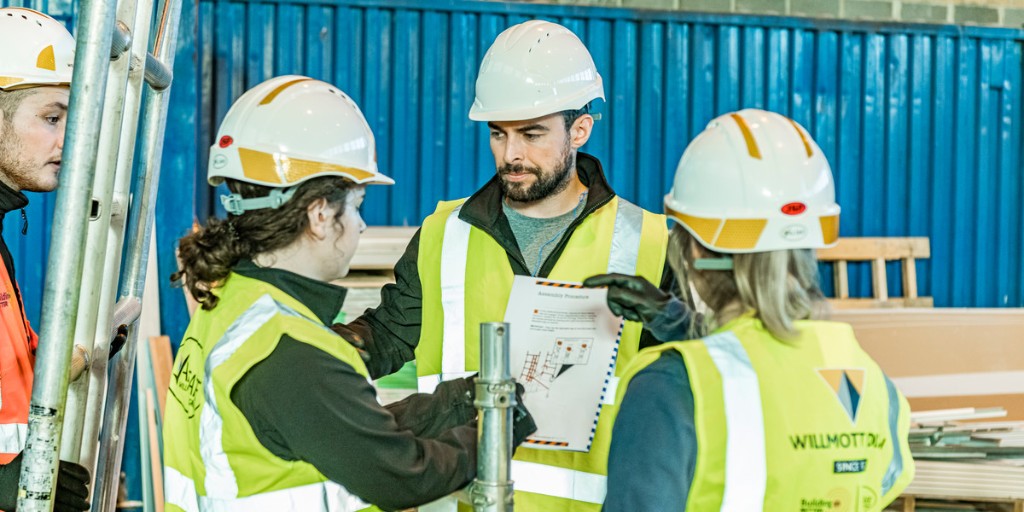 👷👷‍♀️ Are you looking to provide Leadership and Management training for your employees?

🆕 We've created 12 new short courses in #leadership and #management for construction managers and supervisors.  

Find a training provider near you today 👇 

bit.ly/3CrfExw