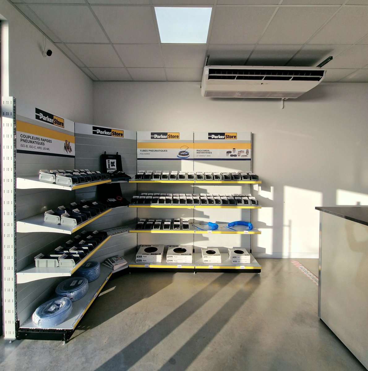 FaureTechno's tweet photo. À la découverte d’Hydroflex, client Faure Technologies 

🎯Vente de composants hydrauliques et pneumatiques pour professionnels et particuliers 
📌Référencé Parkerstore  
📍Situé sur la commune de Pierrelatte au 2 allée Marco Paulo  

#fauretechnologies #client #hydro #decouverte https://t.co/t9OHBJmARE