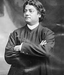 On the 160th birth anniversary of the Cyclonic Hindu monk, let’s delve on a jaw-dropping incident from his life ready to give goose bumps !

How many of us know that there was an attempt on His life when he was in the US? A 🧵  1/n

#SwamiVivekanand 
#SwamiVivekanandJayanti