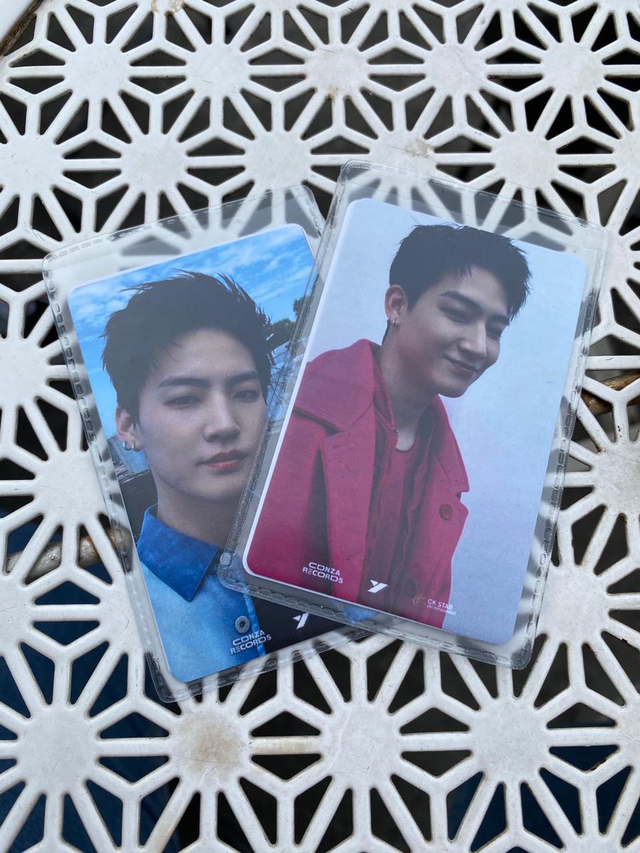 shanscribes's tweet photo. Just got #JayBinJKT photocards. #tape_press_pause https://t.co/E1bhM1E0H3