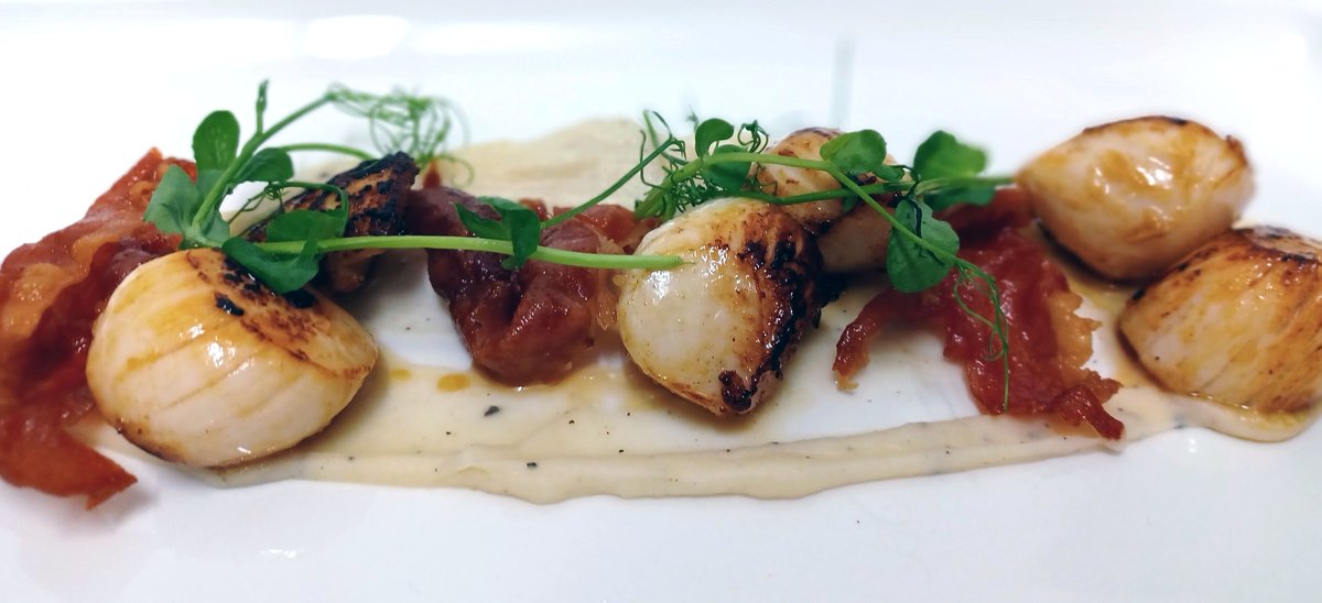 Can't wait for Rye Bay Scallop Week? The Owl has scallops with parma ham crisp and celeriac purée on their current menu ...

scallop.org.uk/the-owl/

#scallops #scallop #ryebayscallopweek