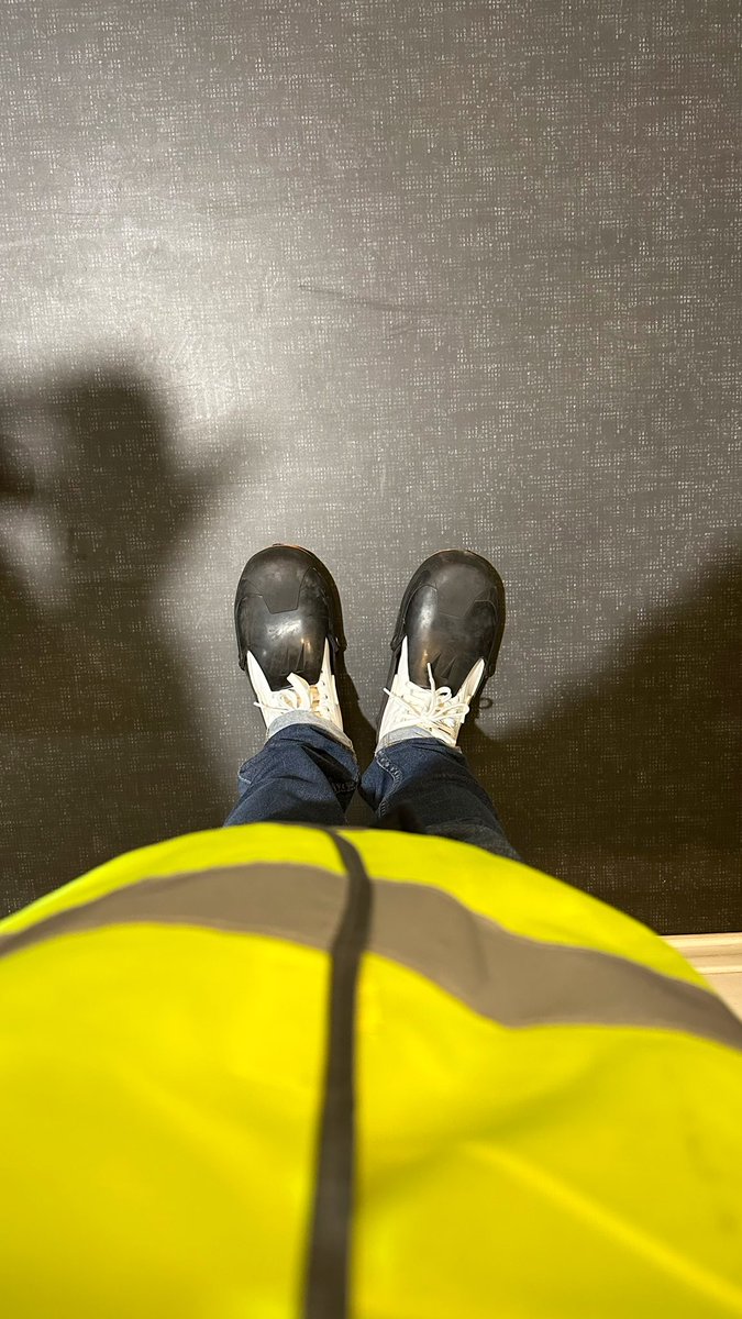 14septembre's tweet photo. Dernière étape du programme Ambassadeurs engagés avec @Orange_France chez Morphosis #recyclage #influence https://t.co/sIaK7RceYq