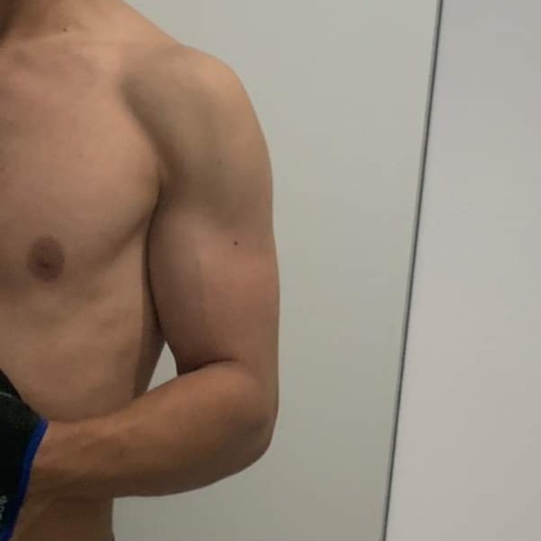 Hi Tiwitter
Selams
#gayboy