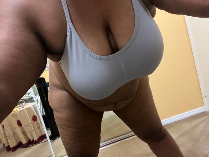 Happy #ThirstyThursday to all of the #nsfwtwtً  This is just to support and push two of my foxes who<a href="/tag/thirstythursday"class="tags">#ThirstyThursday</a><a href="/tag/nsfwtwt%D9%8B"class="tags">#nsfwtwtً</a><a href="/tag/sellingcontent"class="tags"><span>#sellingcontent</span></a><a href="/tag/buyingcontent"class="tags"><span>#buyingcontent</span></a>