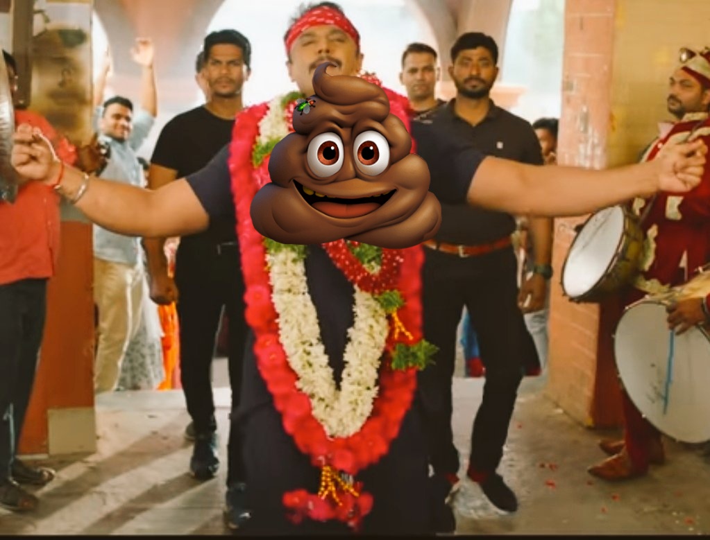 BOLOmAXXY's tweet photo. Robert kurukshetra collection 10cr
As per bootdasa point of view 100m = 100cr, So they said 100cr and cake was ready🍑
but 100m =10cr in human point of view.#DarshanThoogudeepa #dboos #bootfans #Security
#KicchaBOSS𓃵 #bandli #rrnagarDog #kranti #DontMessWithHim https://t.co/Q5xcmWFFsT