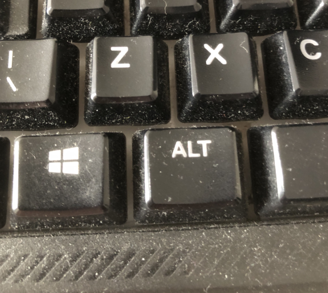 gpuhot's tweet photo. #Bitcoin have its symbol here on Twitter, but $ALT #Altcoinchain is on every keyboard https://t.co/yZEZGKwQCi