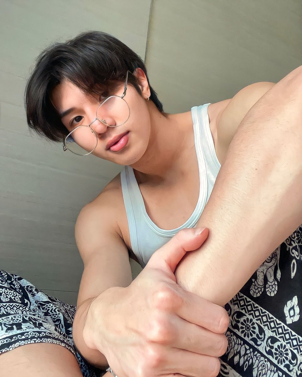 BLCupidEdits's tweet photo. Have a naughty dreams of me, good night.! 💪🔥😜

#ThaiBLActor #ThaiHotGuys #AsianHotGuys #LongLee #LoveSyndromeTheSeries #BLCupid

📷: _longlee7 https://t.co/XbnNKedD4z