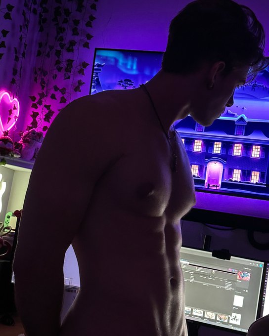 Neon https://t.co/0CteFvPWd6