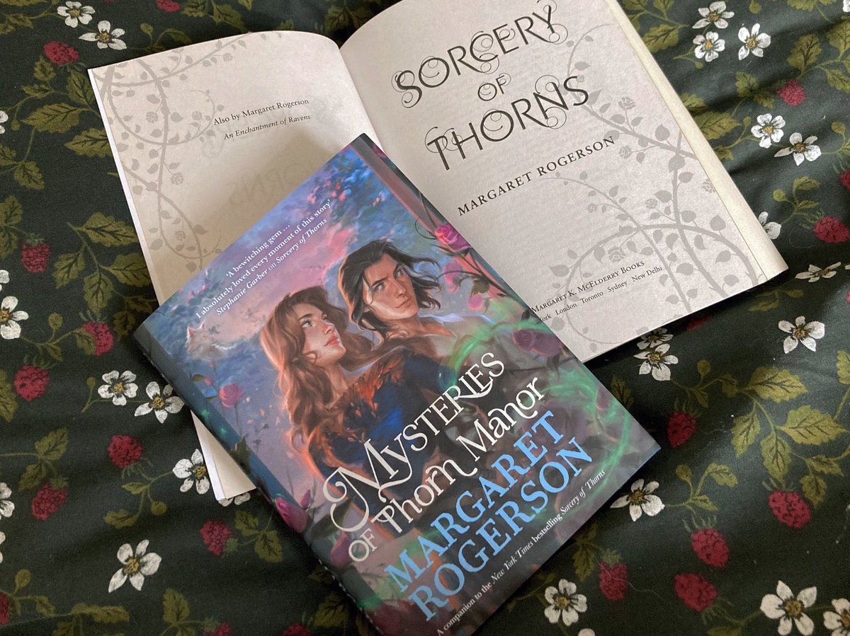 NEW POST: here are my spoiler-free thoughts on the upcoming gorgeous #MysteriesofThornManor novella! ✨ queenofteenfiction.co.uk/2023/01/review…