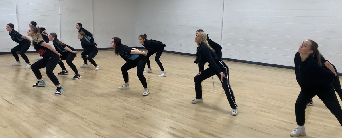 Fantastic opportunity for our Year 11 BTEC Performing Arts Students to visit <a href="/northlindsey/">NorthLindseyCollege</a> this morning. They participated in dance workshop &amp; gained an insight into the Level 3 qualification offered at the college. Huge thank you to Claire and her students. 🩰🎭#post16education