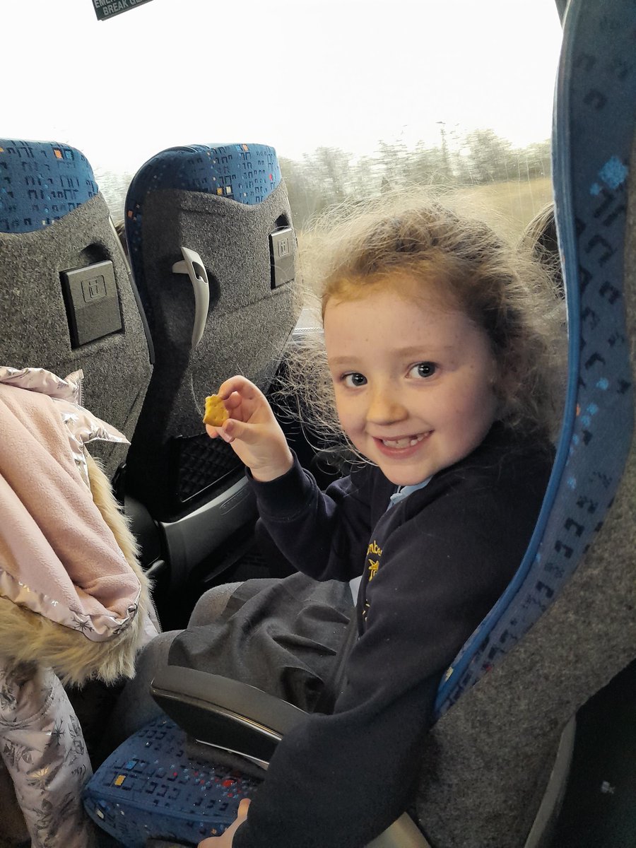 Miss Collins tweet media