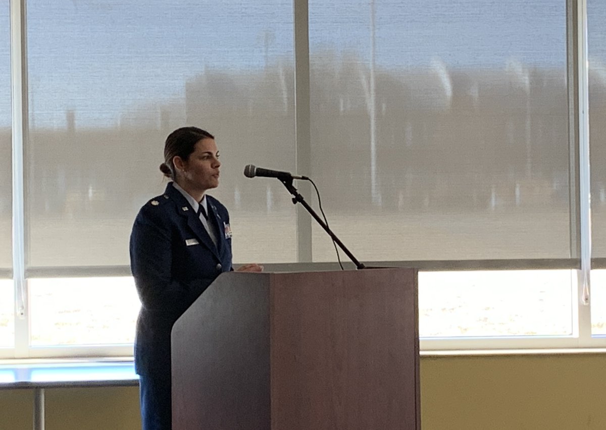 155thARW's tweet photo. Congratulations to Lt. Col. Angela Ling as she assumes command of the 155th Medical Group Det 1. Lt. Col. Michael Chatterson relinquished command of the 155th MDG Det 1 after being in command for five years.
#NEGuard | #Neang | #Leadership | #Medical https://t.co/6oCBXWQxay