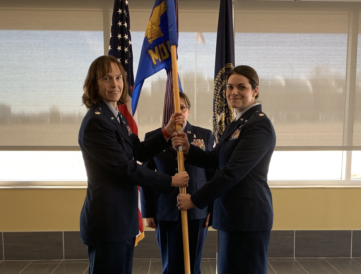 155thARW's tweet photo. Congratulations to Lt. Col. Angela Ling as she assumes command of the 155th Medical Group Det 1. Lt. Col. Michael Chatterson relinquished command of the 155th MDG Det 1 after being in command for five years.
#NEGuard | #Neang | #Leadership | #Medical https://t.co/6oCBXWQxay