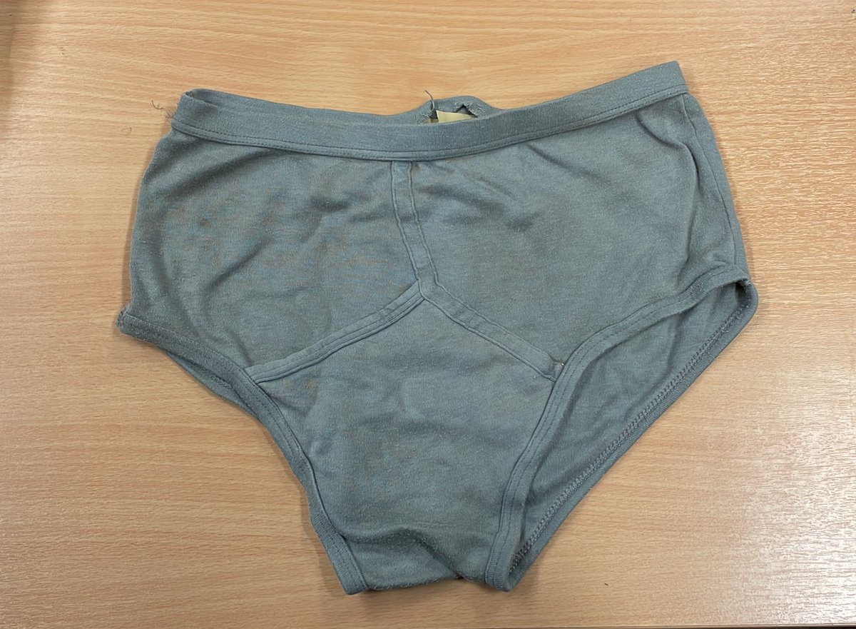 CliftonParkMus's tweet photo. How’s your day going? 
We’ve just found some pants. https://t.co/PQanhqZatN