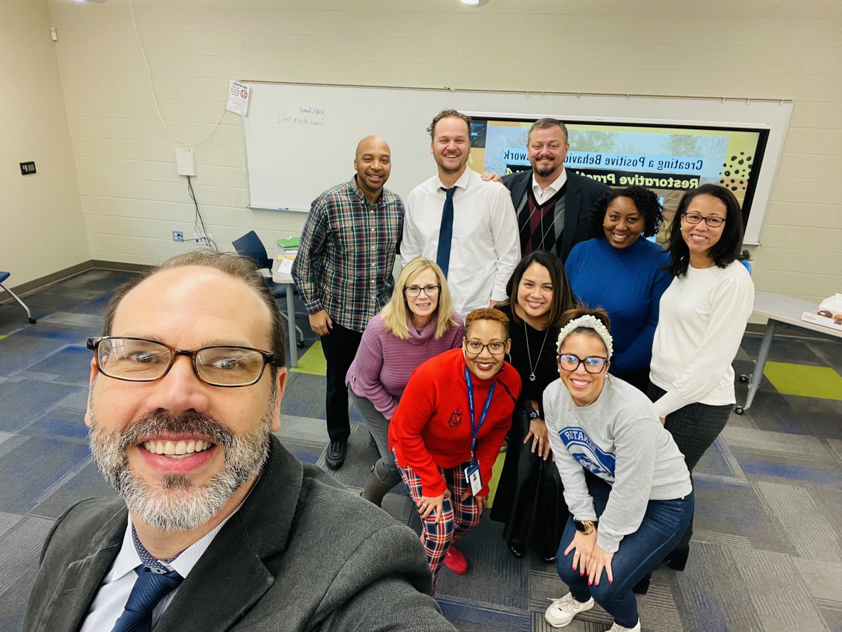 ValerieArechiga's tweet photo. Another great day with @CSDsenators leaders learning about restorative practices with our @highfivek12 team through #hackingschooldiscipline!! @NmaynardEdu @CSDDoverHigh https://t.co/PTeFGhVBwE