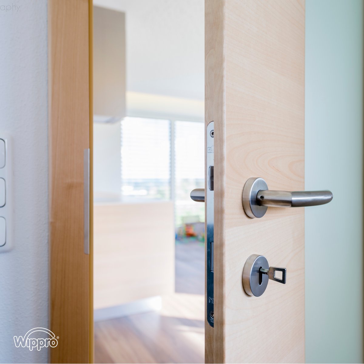 Von stilechten Rahmentüren über rustikale Alpineren bis zu zeitlos modernen Innentüren findest du alles auf unserer Webseite!
-
Für mehr Informationen besuche unsere Webseite oder einen Partnerhändler in deiner Nähe!
-
#wippro #wipprodoors #innenarchitektur #interiordesign #door