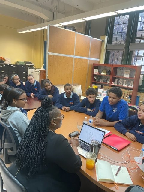 10x342's tweet photo. ⁦⁦@davis_fia⁩ #studentvoice https://t.co/YJHBArjx7w