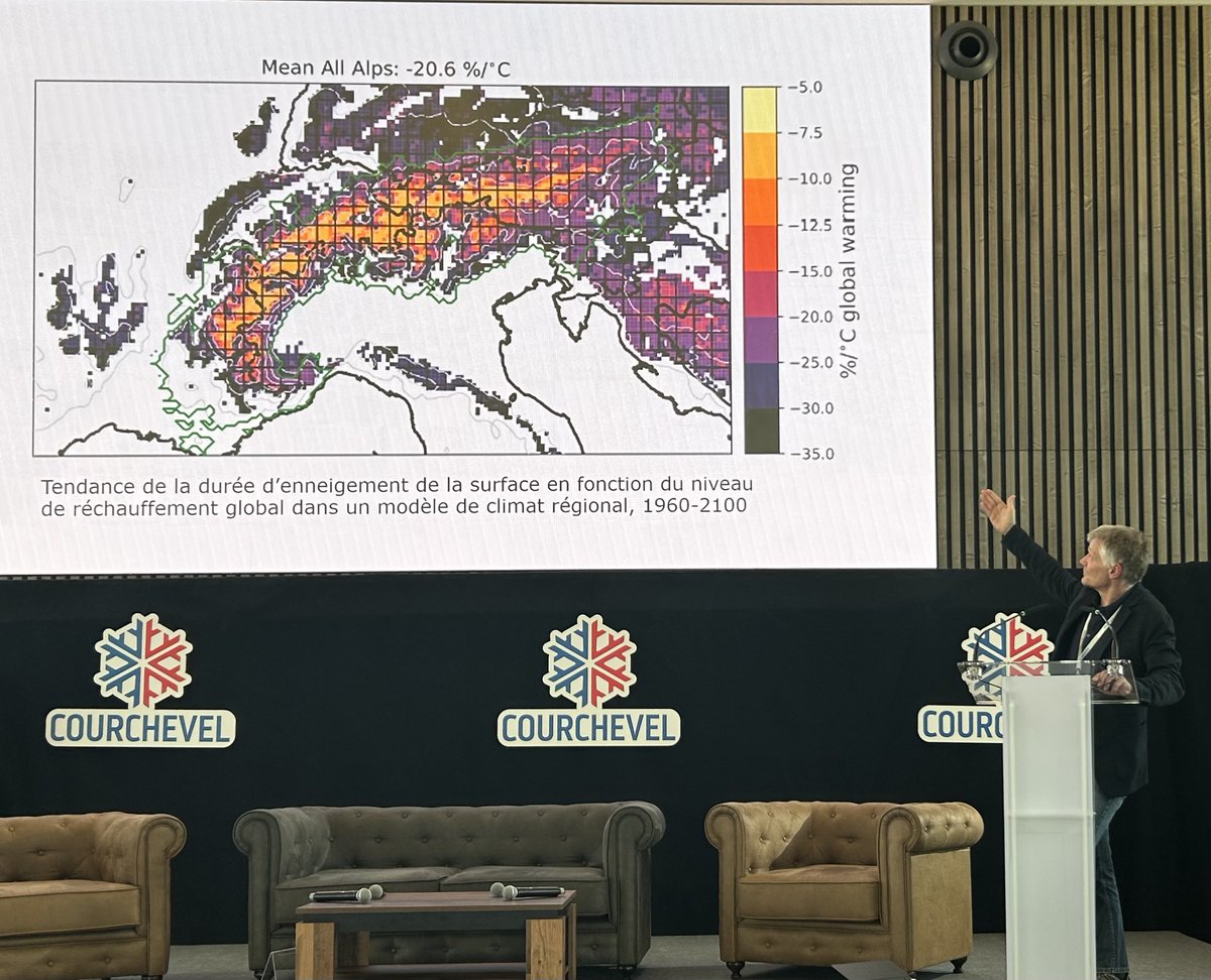 LenaC__'s tweet photo. Parce que chaque degrés compte, il est urgent d'agir. @GerhardKrinner 

@_GCFT 
#TDFGreentech #greentech #environnement #urgenceclimatique https://t.co/DWYOVmTA75