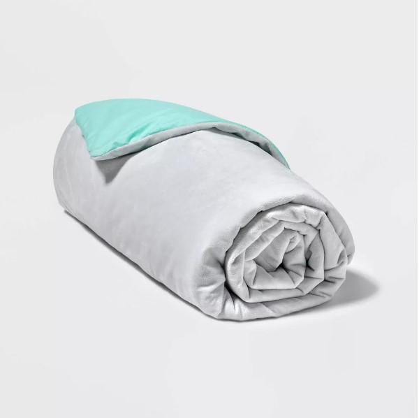 AskTarget's tweet image. #ProductRecall: Target recalls Pillowfort™ Weighted Blankets due to an asphyxiation hazard. Return to Target store for refund or contact Target for a prepaid return label. Questions? Contact Target at 800-440-0680 from 7 a.m. to 10 p.m. CT. More info at tgt.biz/i2d7zp