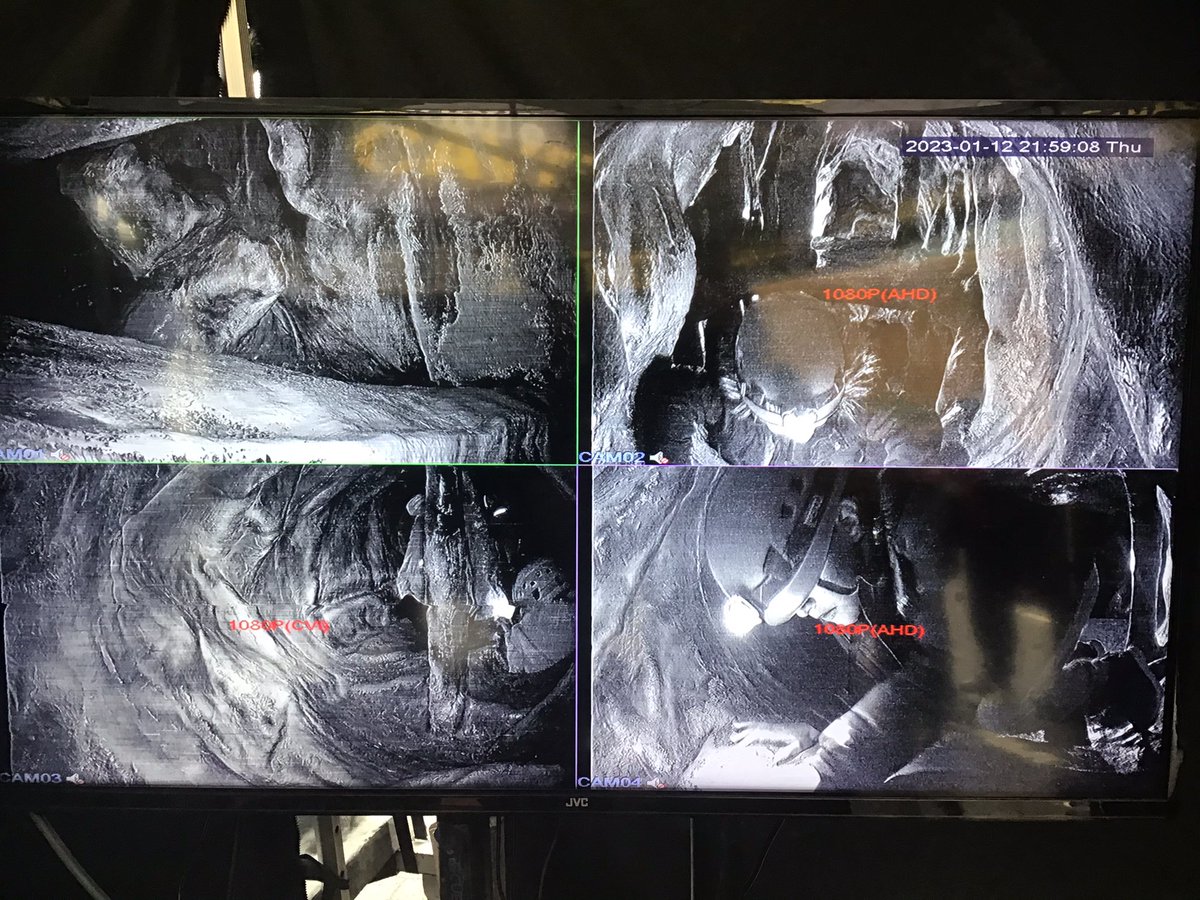 CharterYr3's tweet photo. We had a great time caving in the carpark this afternoon! #charterpe https://t.co/cbXwUOFpVO