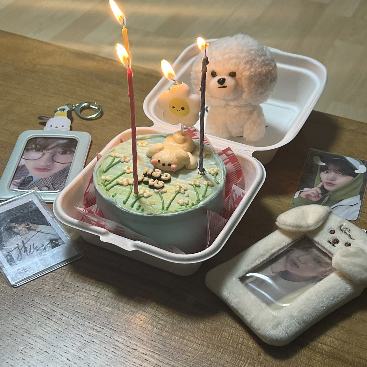 생일 축하해...🥰❤️
#스마일리뽀이_승준날_생일축하해
#SmileyBoy_J_us_BDay