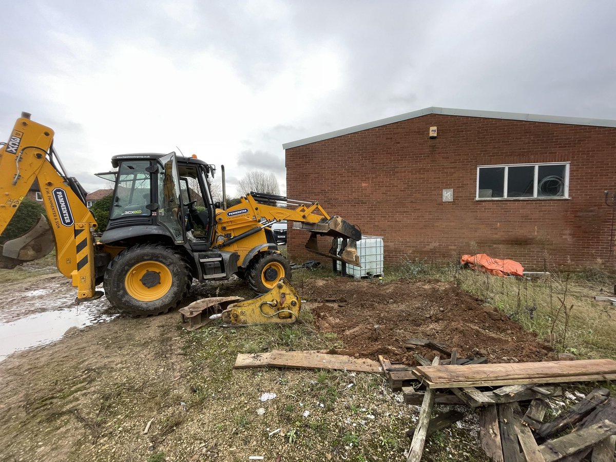 Evolvegeo_env's tweet image. It’s a #doublerig #dynamicsampling and #BRE365 #soakaways kinda day @paulhevolve @paulbevolve