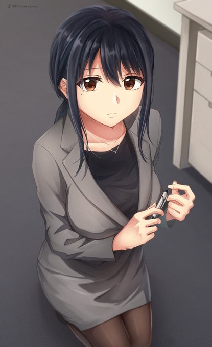 よく物を落とす先輩 