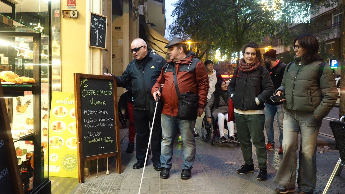 la_UPC's tweet photo. ⚠️ Identificats 300 punts crítics d’accessibilitat en les mapathons ‘Fora Barreres!’
Amb la participació de 250 persones voluntàries, que han recollit i compartit informació sobre #accessibilitat fent ús d’eines #TIC i #SIG
#mapathonUPC #ForaBarreres22
https://t.co/f2IQMObCDr https://t.co/YiIzAIHFjN