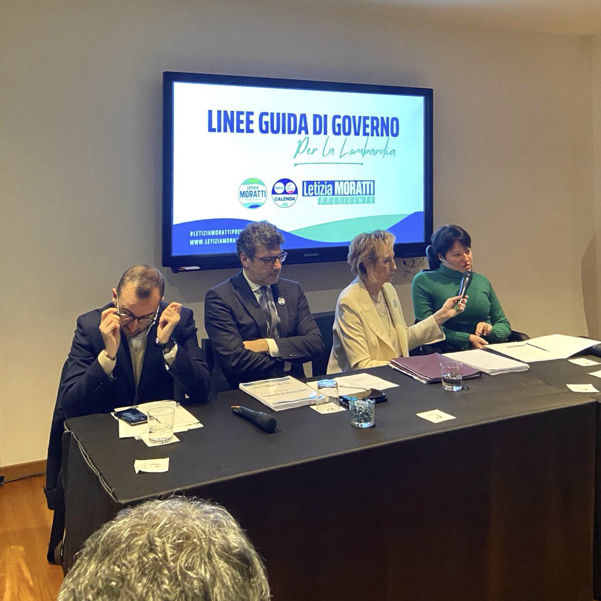 Stamattina conferenza stampa di presentazione del programma elettorale di <a href="/letiziamoratti/">Letizia Moratti</a> , con <a href="/CarrettaNiccolo/">Niccolò Carretta</a> <a href="/manfredipalmeri/">Manfredi Palmeri</a> e <a href="/lisanoja/">Lisa Noja</a>