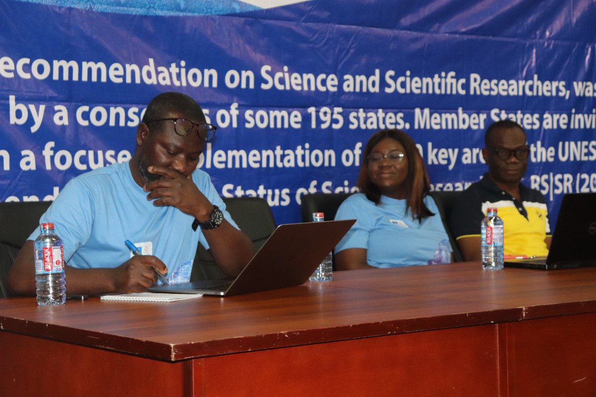 AIMSGhana's tweet photo. #TBT: We held the Accra session of the training on the #UNESCORSSR organized in collaboration with the @csir_ghana #Research Staff Assoc, @GAECGH Research Sci. Assoc. & @ScienceGhana. This brought together participants to better understand their roles in the #RSSR.
#STEM #Africa https://t.co/ZHgKXyW3Cl