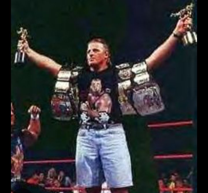 BEDMUSA's tweet image. Hey @TheMattCardona @LanceStorm  adding Him to the #BeltCollectors stable and of course the only Man to get away with adding His #Slammys to the count. 👑💕