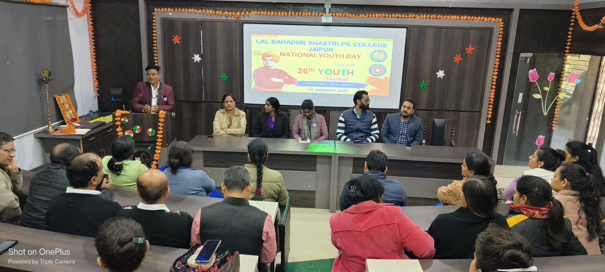 lbs_pg's tweet photo. लाल बहादुर शास्त्री पीजी महाविद्यालय की राष्ट्रीय सेवा योजना द्वारा स्वामी विवेकानन्द जयन्ती (युवा दिवस) के उपलक्ष्य पर कार्यक्रम आयोजित किया गया। 
@lbs_pg @NssRajasthan @YASMinistry @SPBhatnagar4 @drdschahar @NSSRDChandigarh https://t.co/g6mTt50V2f