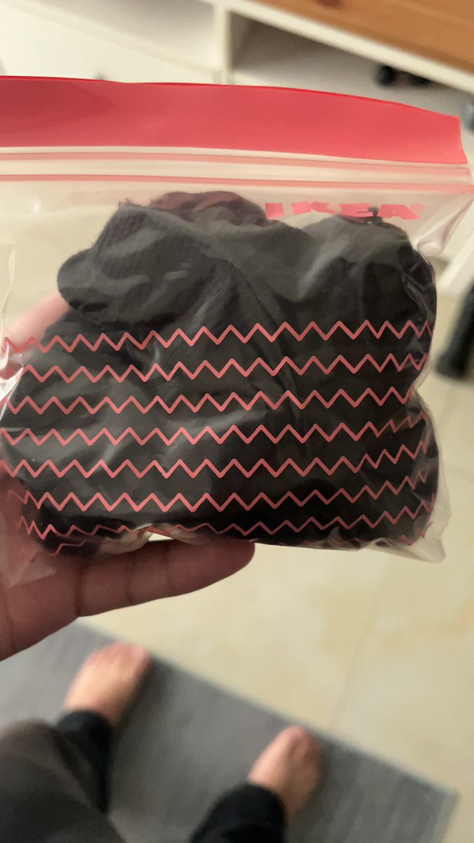 抠脚大汉_虎子 tweet media