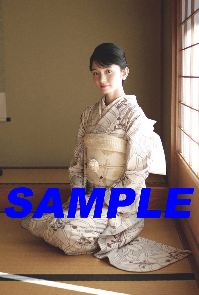 Task_fuuka's tweet photo. 20±SWEET 2023 JANUARY 
明日発売です！❄️

白の綺麗な振袖と！可愛いお洋服のカットも！美味しいお餅も食べちゃった ❤︎

こちらからだとポストカードつき！
https://t.co/sofNL1xTQd

是非！ゲットしてくださいね！🎍

#20SWEET #20SWEET2023 https://t.co/oIE6bsCeBT