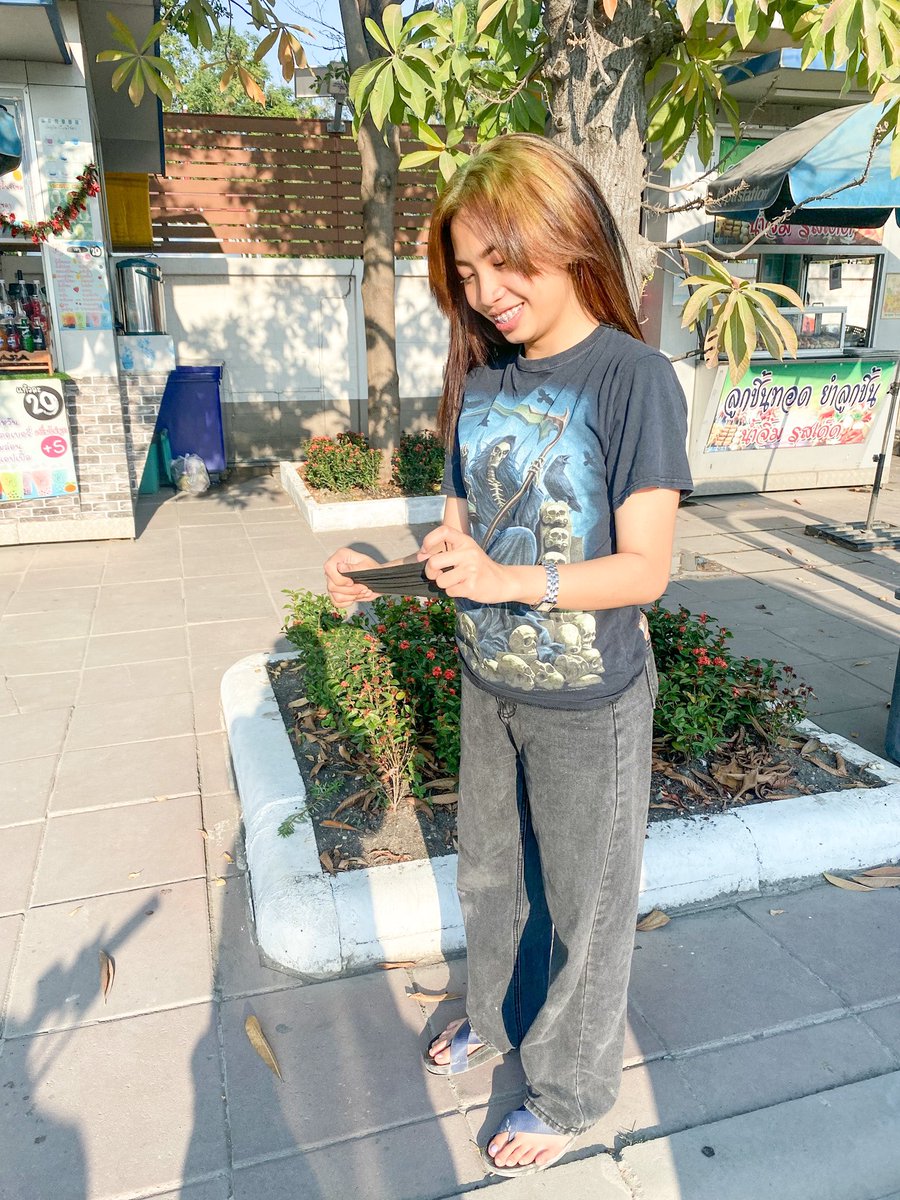 john_na01's tweet photo. 🫣#นนทบุรี #บางใหญ่ #บางบัวทอง #ปากเกร็ด #สุพรรณบุรี #ฝากติดตามด้วยนะคะ https://t.co/80yoJpHHtn