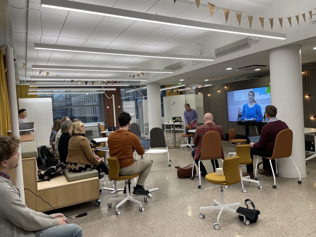 #Sitran megatrendit Työ 2.0 Labin oma kisakatsomo starttaamassa ⁦<a href="/LabTyo/">Työ 2.0 Lab</a>⁩ ⁦@LiisaVirolainen⁩ #tulevaisuus #valtiolla #dialogisuus