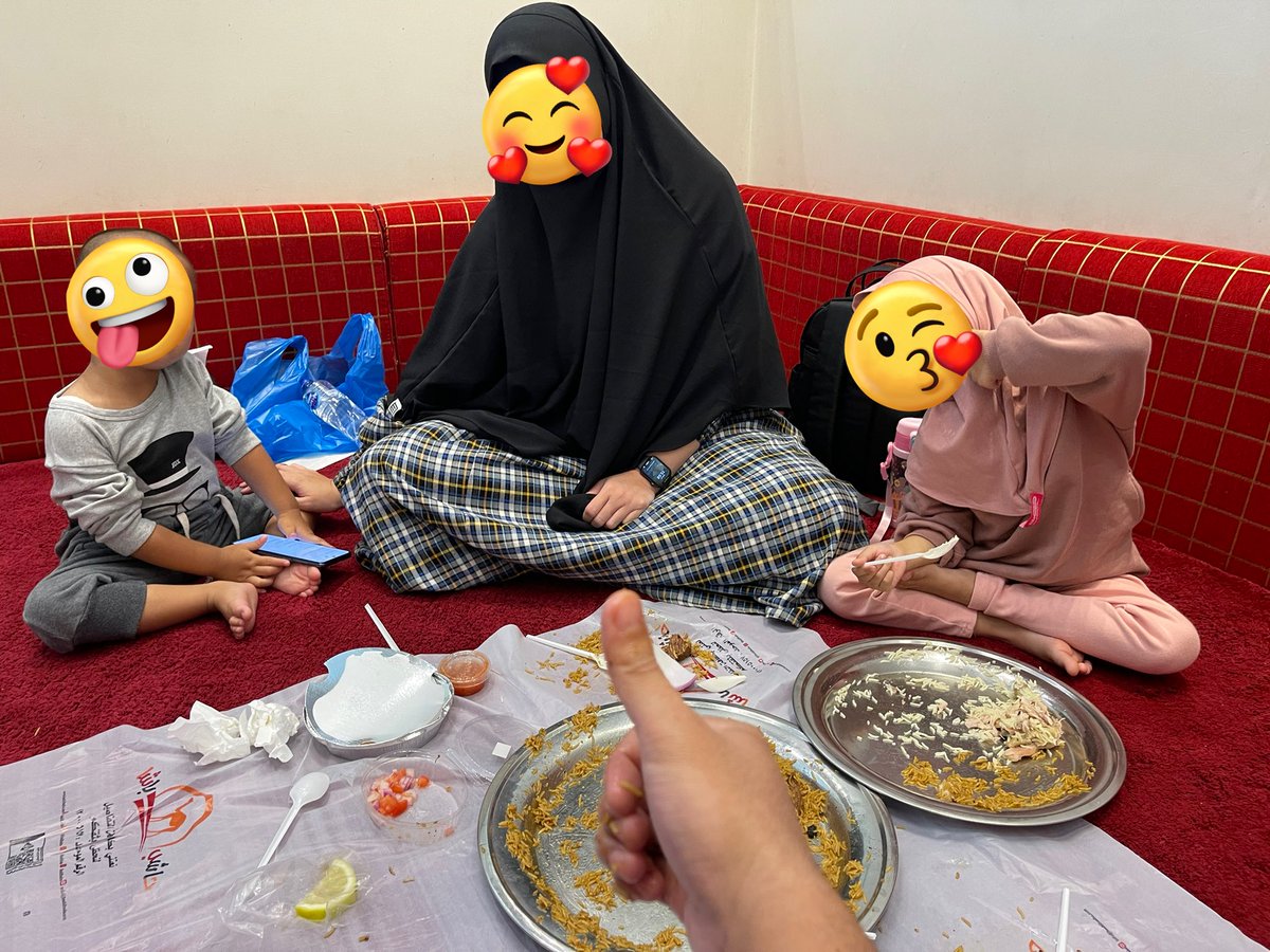 dymash's tweet photo. nasi madhghot daging unta khas kota Taif👍👍👍
masyaAllaah Tabaarakallaahu https://t.co/QEEncMaXEN