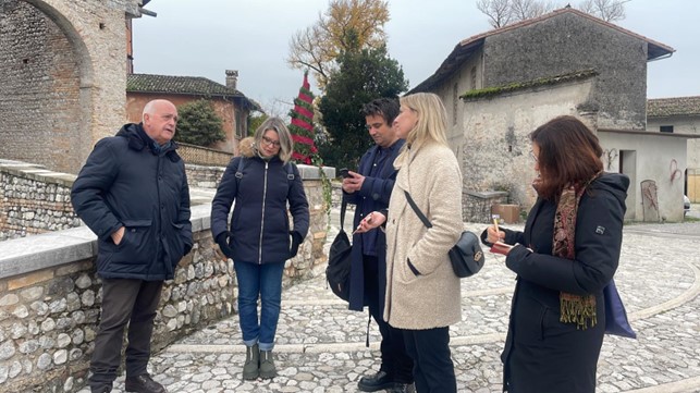 CreaturesProje2's tweet photo. #event
🤩Great success for the @regioneFVGit #PressTour, during which 5 journalists from Italy 🇮🇹, Slovenia 🇸🇮 and Croatia 🇭🇷 had the opportunity to learn more about the #CREATURESproject and #culturalroutes, tracing the #footsteps of important authors.
👉 https://t.co/wg4gv5OnmS https://t.co/LrUYBcwkde