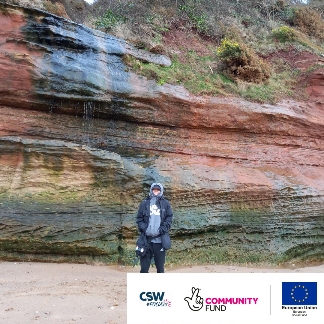 Focus5_BBO's tweet photo. It can be difficult this time of year for some, especially when its raining and dull outside. We're so pleased that this young person and his Key Worker got out to brave the elements for a walk on a very blustery beach.  #TNLComFundESF #staypositive #getoutdoors https://t.co/Og6OxEIarQ