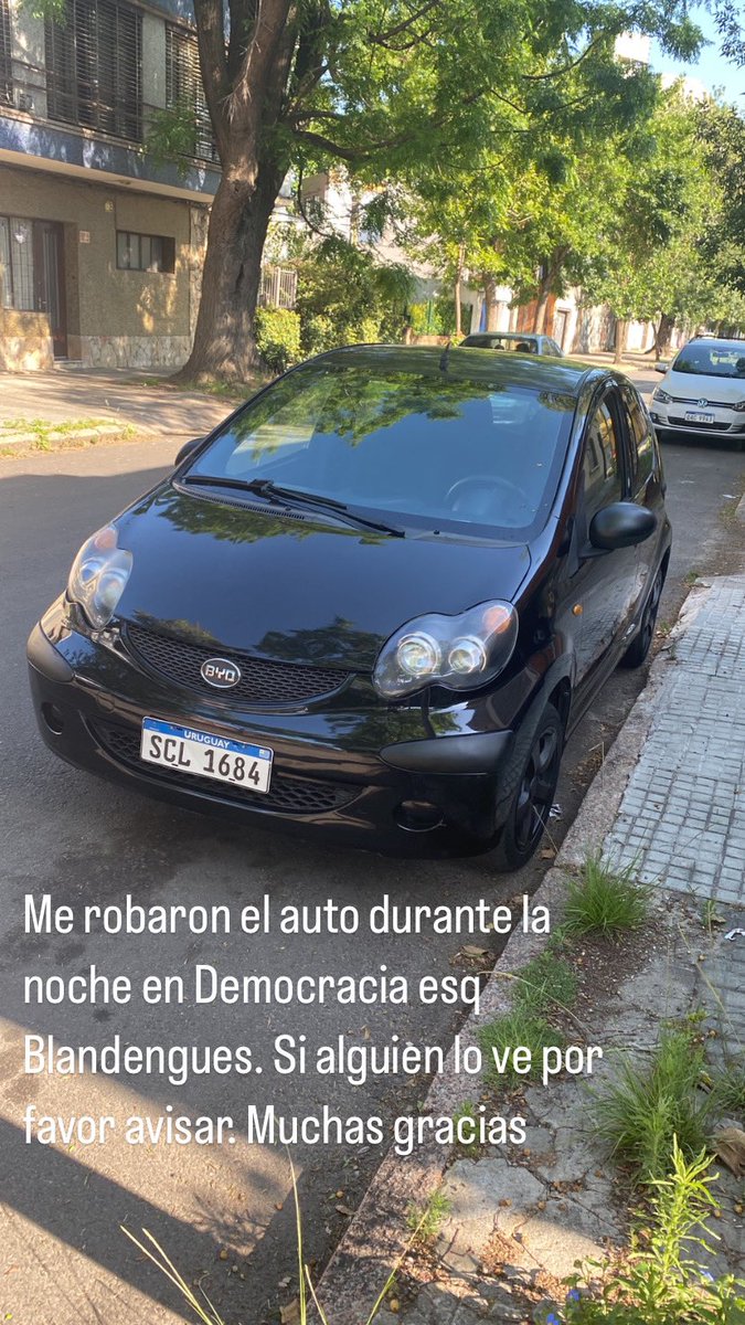 Me robaron el auto durante la noche en Democracia esq Blandengues. Si alguien lo ve por favor avisenme. Les agradezco difusion
