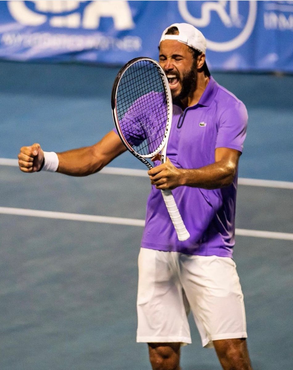 👏 Félicitations <a href="/laurentlokoli/">Laurent Lokoli</a> qualifié pour le tableau final de l’Open d’Australie, 1er Grand Chelem de la saison !

💪 8 ans après « Lolo » fait son grand retour dans le tableau principal à Melbourne !
 
🔜 RDV lundi face au Belge David Goffin, 53eme mondial !

Forza 🦁